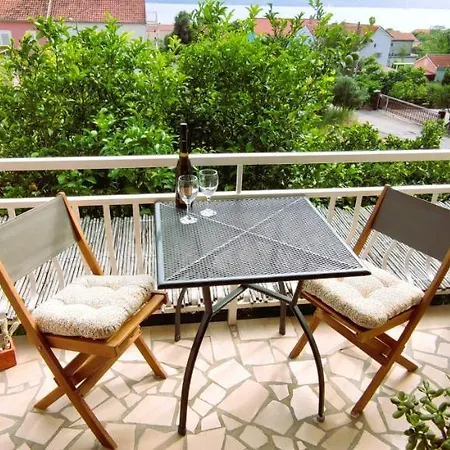 Senka Apartment *